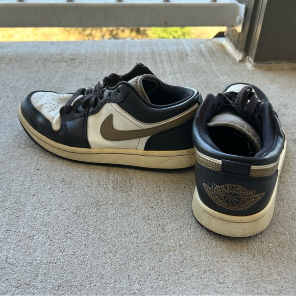Nike Air Jordan 1s mocha - Picture 1 of 7